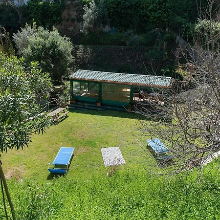 La Nave Panzió Nápoly