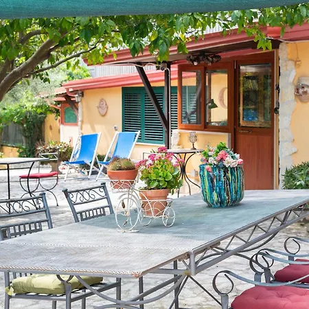 La Nave Bed & Breakfast 5*