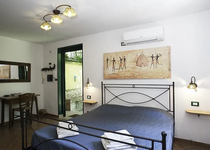 La Nave 4* Неаполь