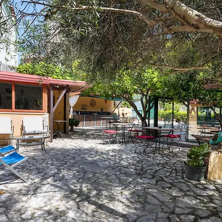 La Nave 4* 나폴리